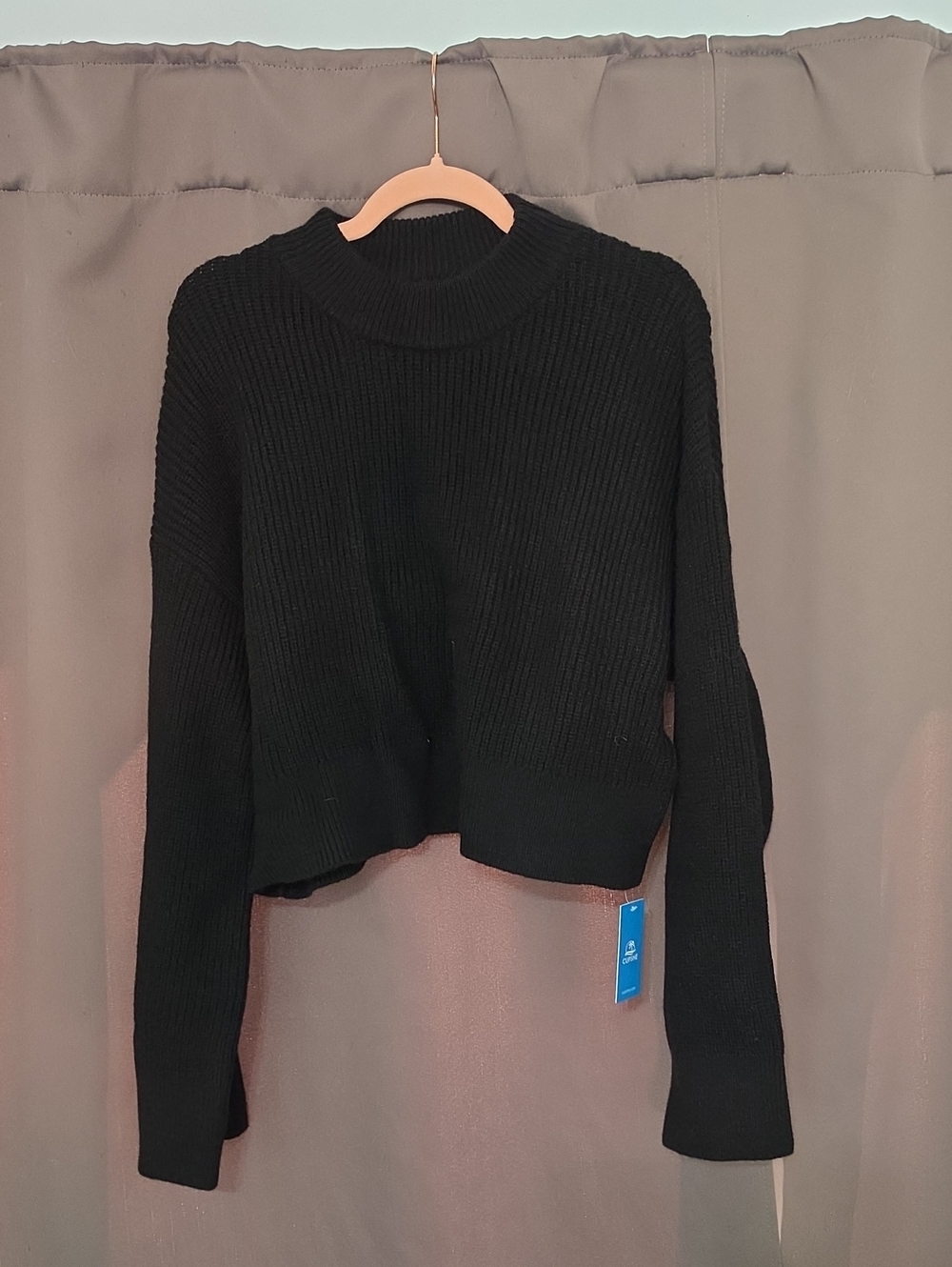 Black Ribbed Cropped Sweater - Women's